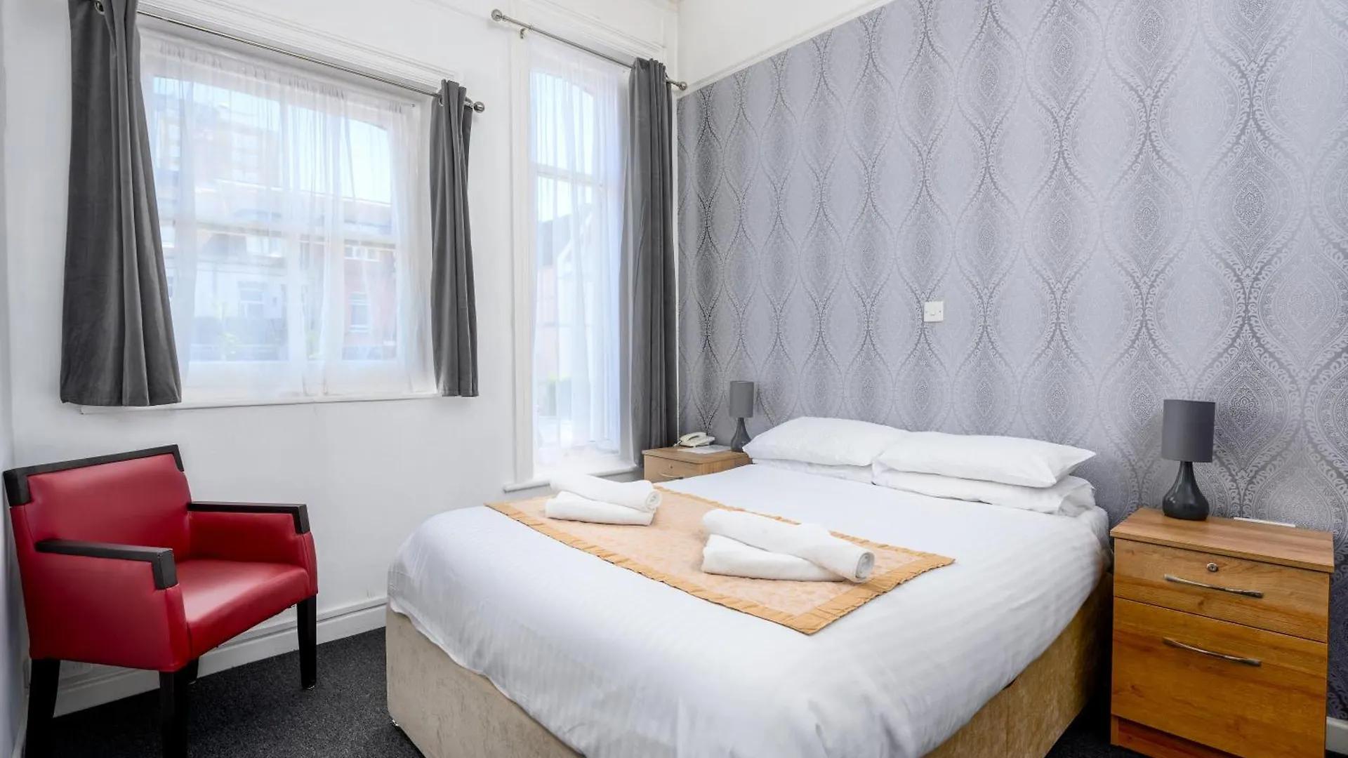 ***  Bournemouth Sands Hotel Великобритания